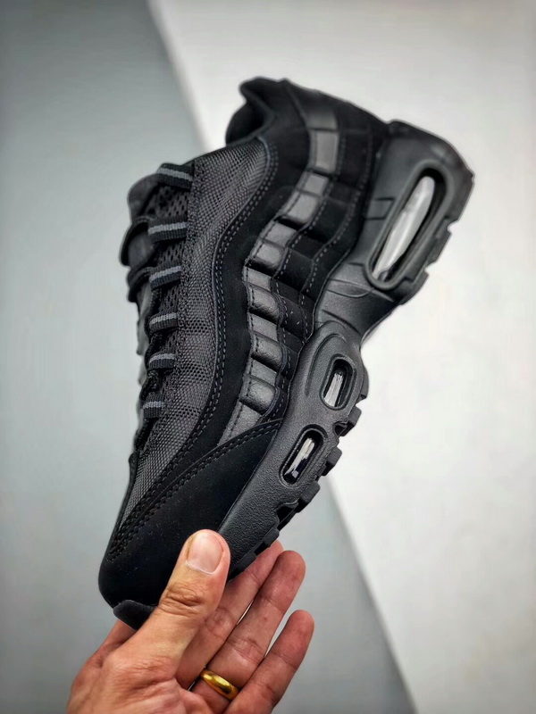 Authentic Nike Air Max 95 Essential OG black 